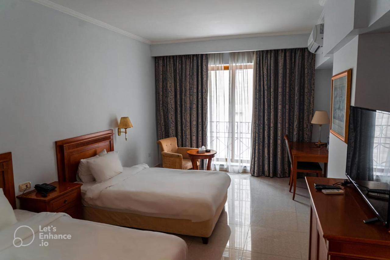 Guest House Hotel Amman By Fhm ภายนอก รูปภาพ