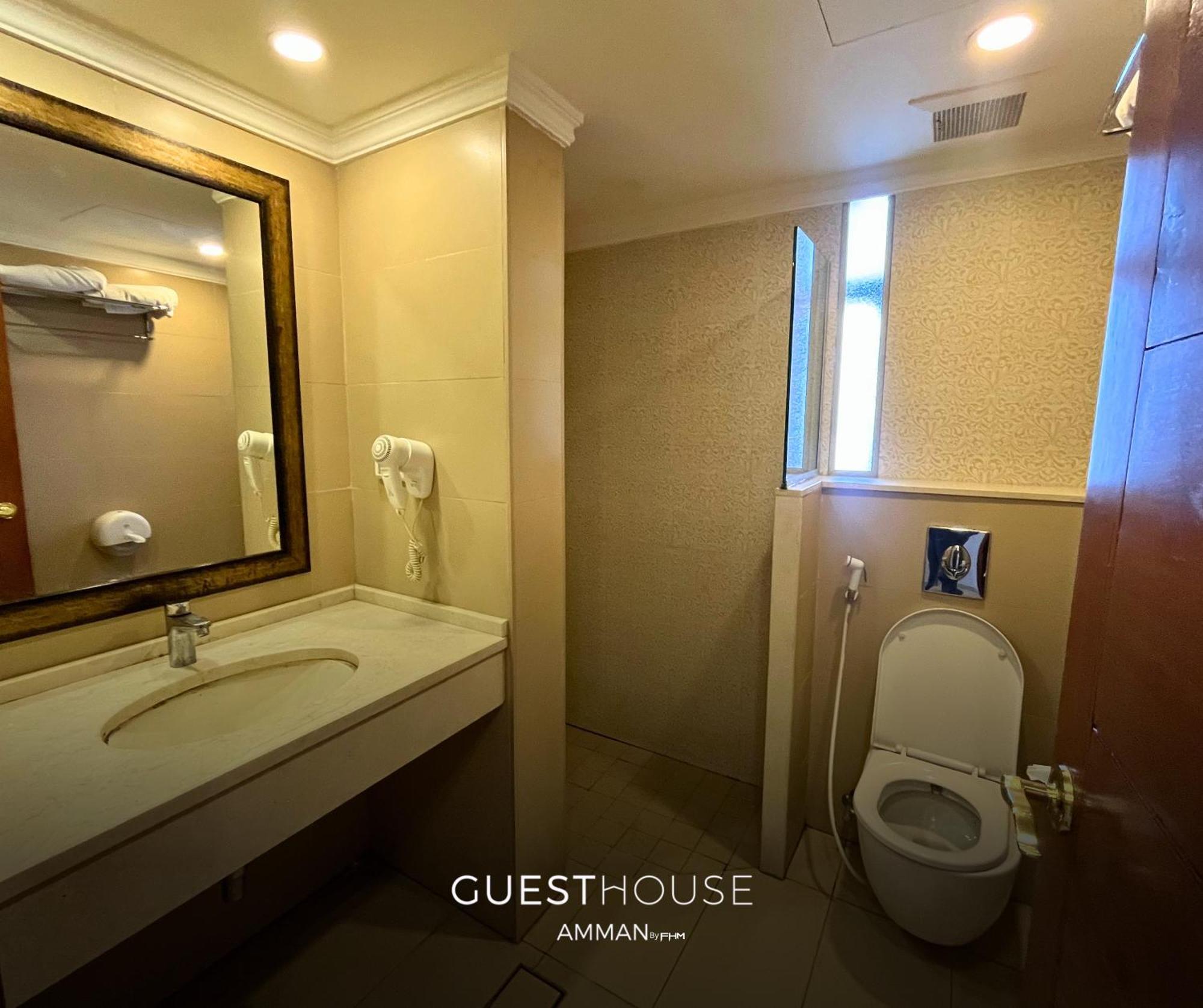 Guest House Hotel Amman By Fhm ภายนอก รูปภาพ